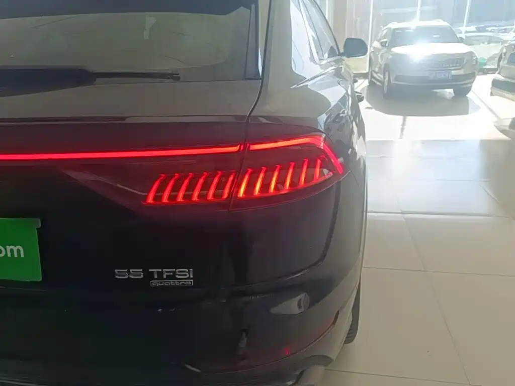 Audi Q8 — миниатюра 8
