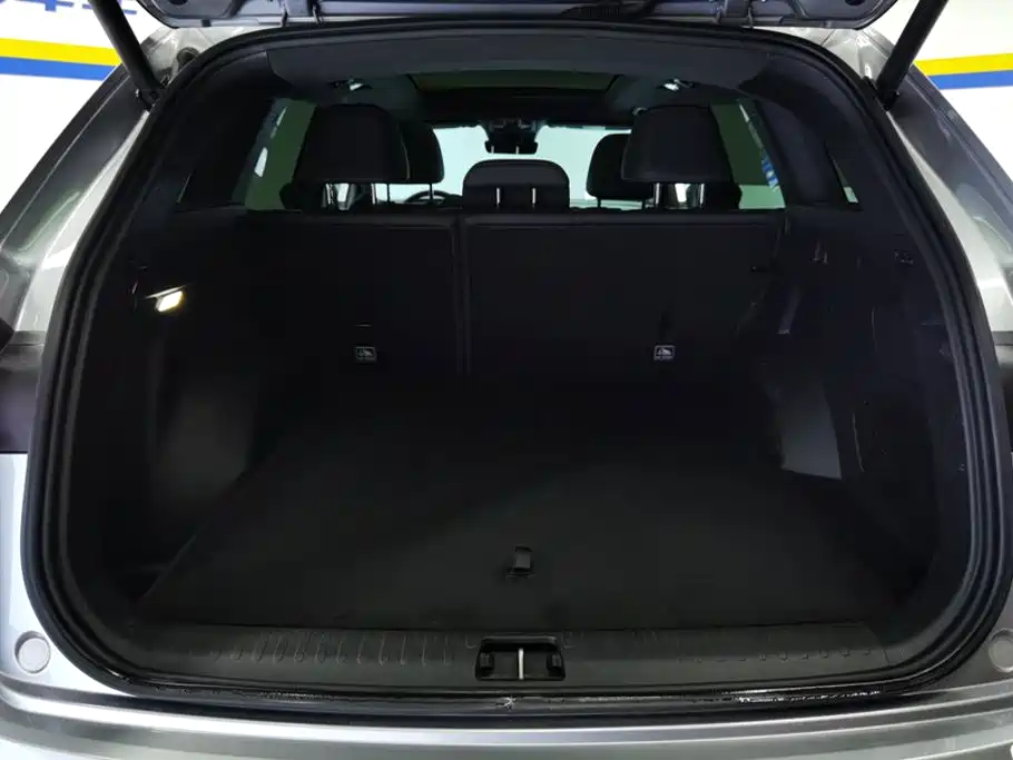Geely Monjaro L 2024 2.0TD AT