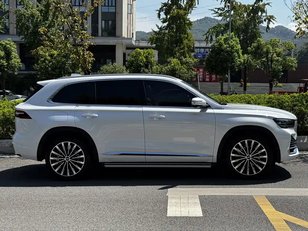 Geely Xingyue L — миниатюра 28