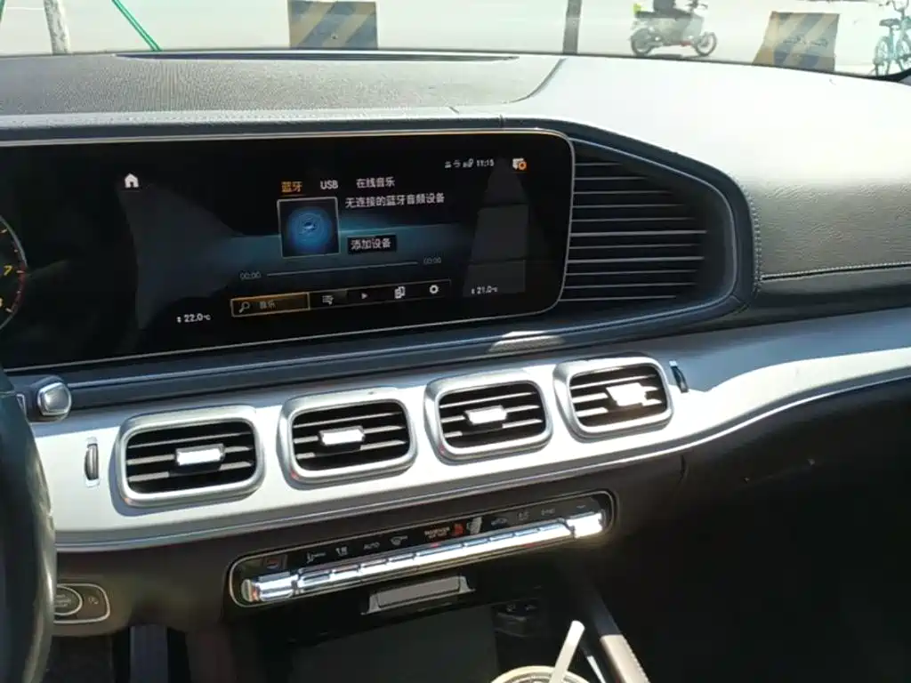 Mercedes-Benz GLE (Import) — миниатюра 13