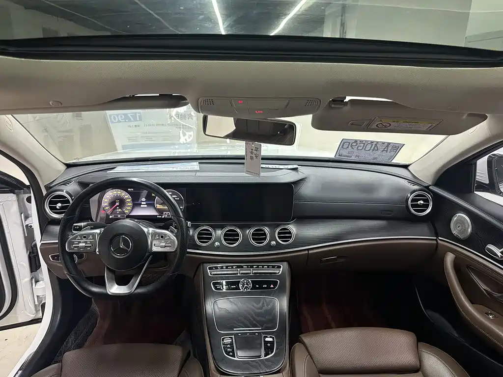 Mercedes-Benz E-Class — миниатюра 4