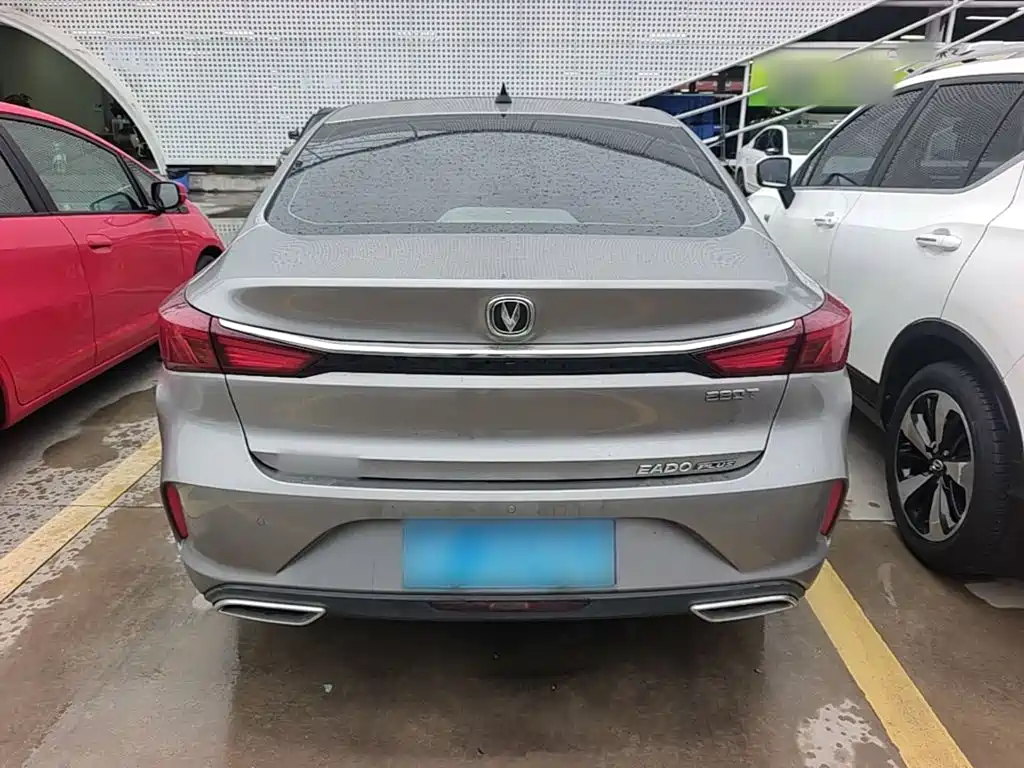Changan Eado — миниатюра 6