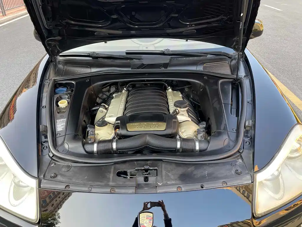 Porsche Cayenne — миниатюра 20