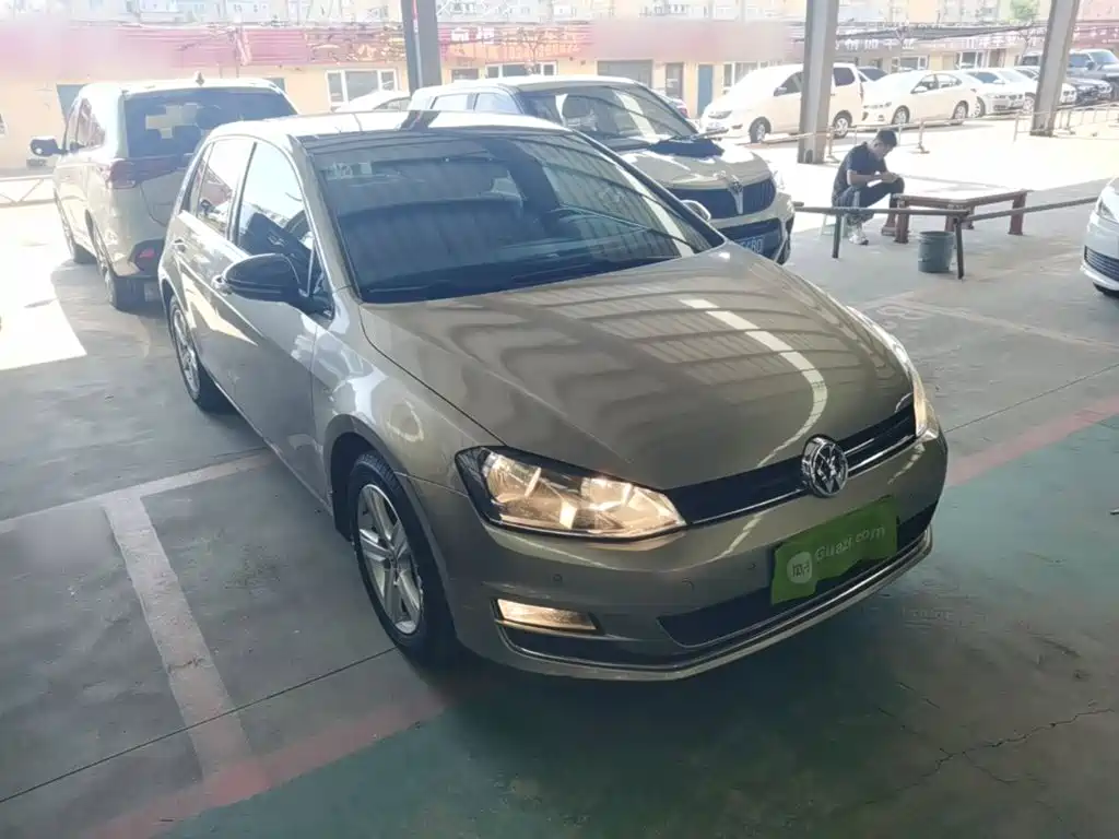 Volkswagen Golf — миниатюра 4