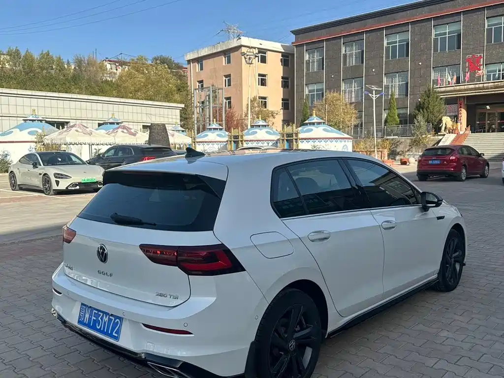Volkswagen Golf — миниатюра 6