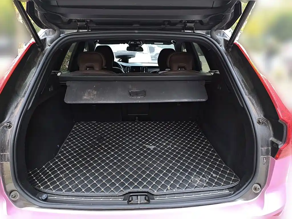 Volvo XC60 — миниатюра 20