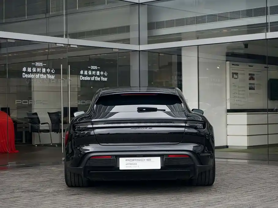 Porsche Taycan 2022 Taycan 4S Cross Turismo