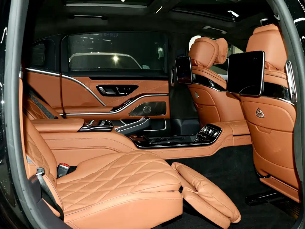 Mercedes-Benz S-Class — миниатюра 6