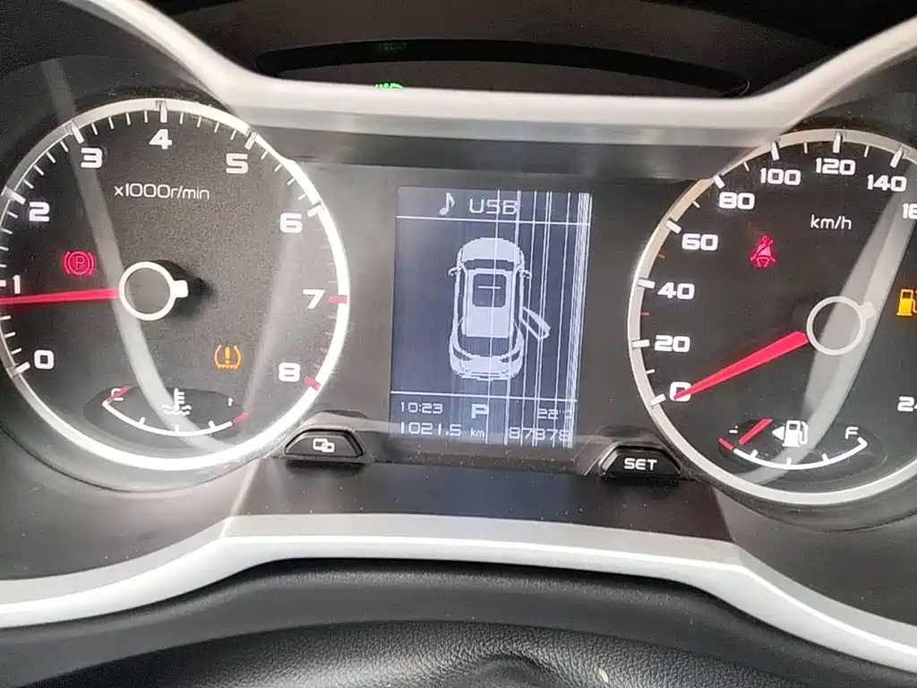 Geely Boyue — миниатюра 12
