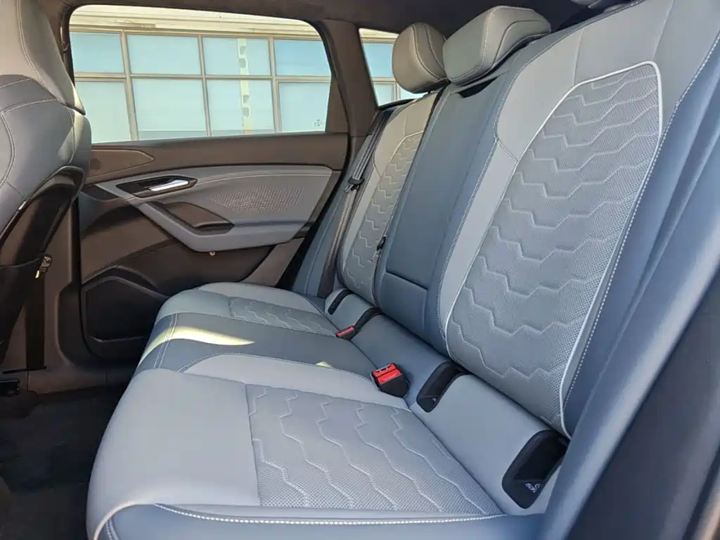 Audi AudiQ6L e-tron — миниатюра 17