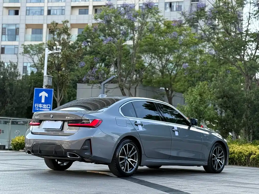 BMW 3 Series 3 2023 325Li M Sport