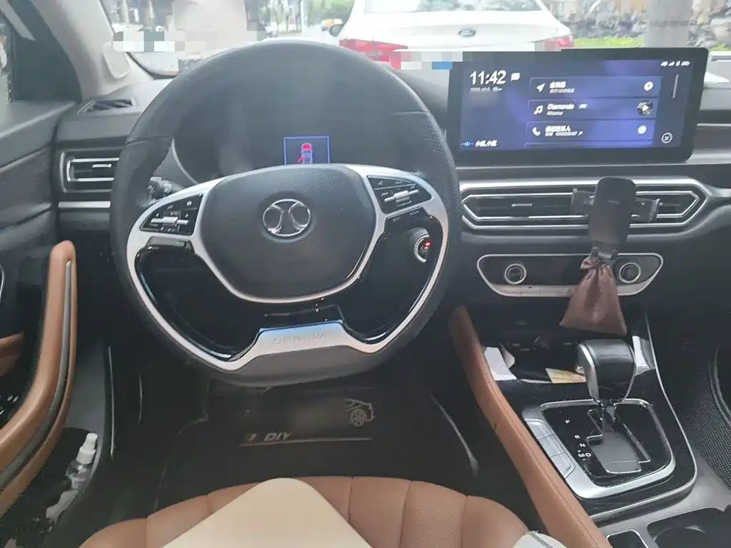 BAIC U7 — миниатюра 6