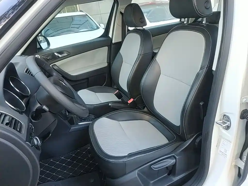 Skoda Yeti — миниатюра 15