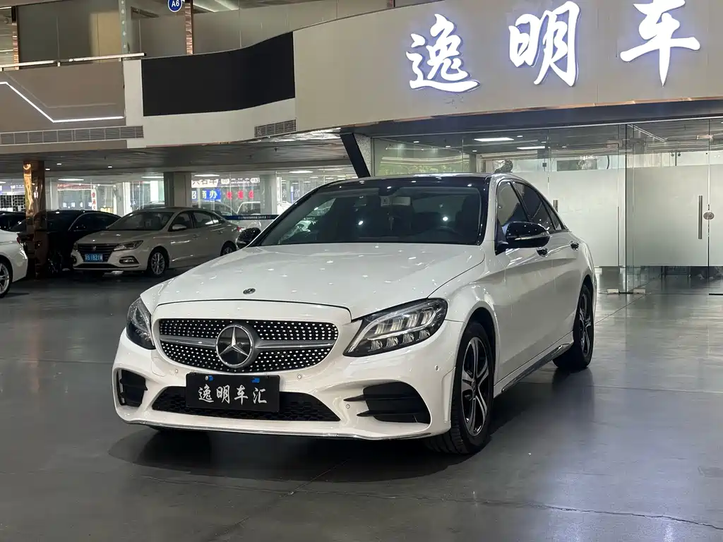 2019 Mercedes-Benz C-klasse - zdjęcie 1 z 10