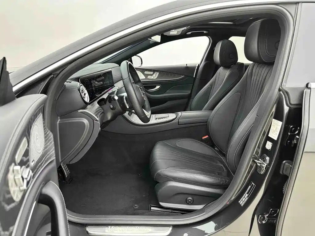 Mercedes-Benz CLS — миниатюра 7