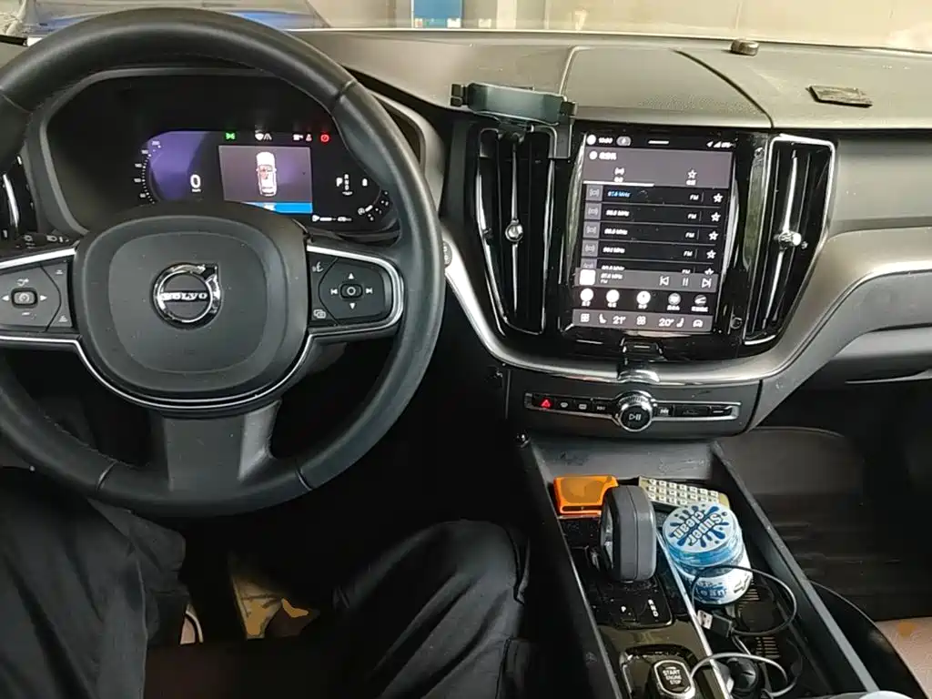 Volvo XC60 — миниатюра 14