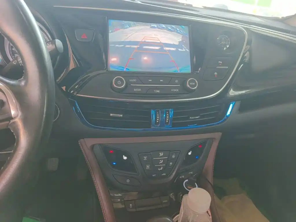 Buick Envision Plus — миниатюра 13