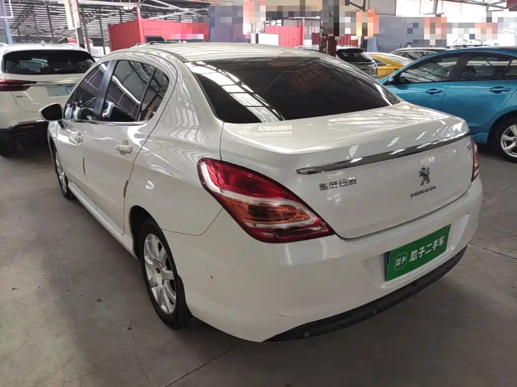 Peugeot 308 — миниатюра 5