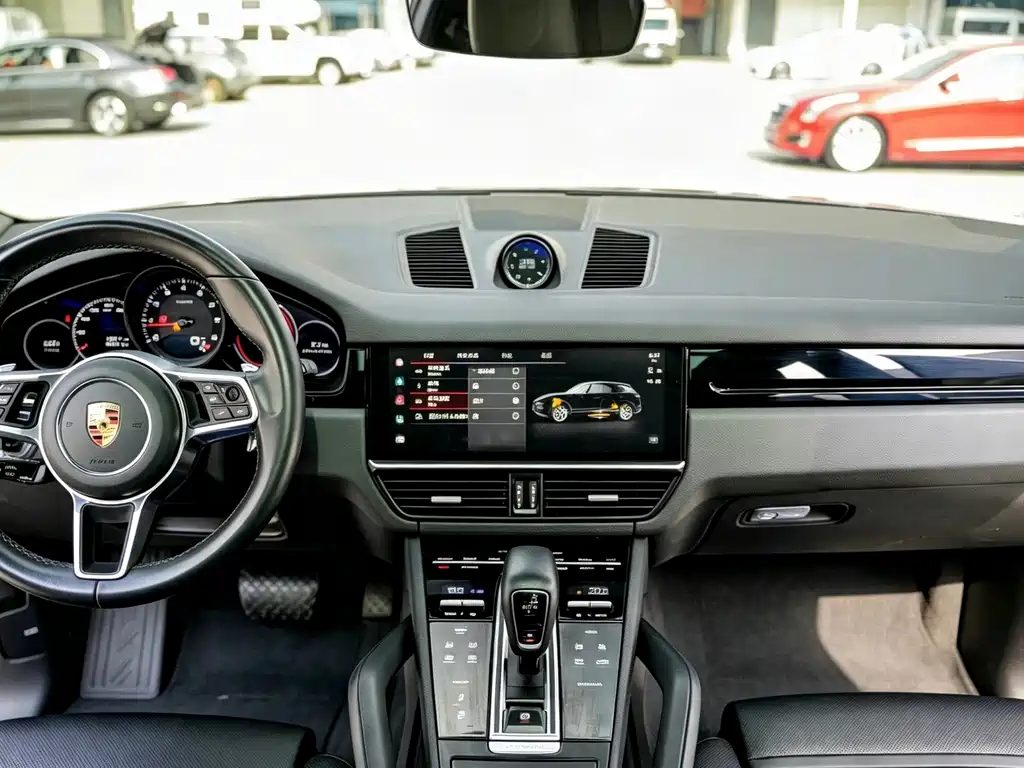 Porsche Cayenne — миниатюра 12