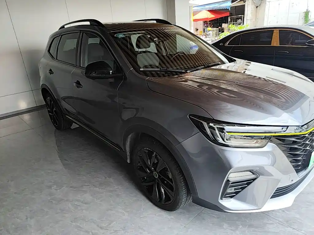 Roewe RX5 New Energy — миниатюра 4