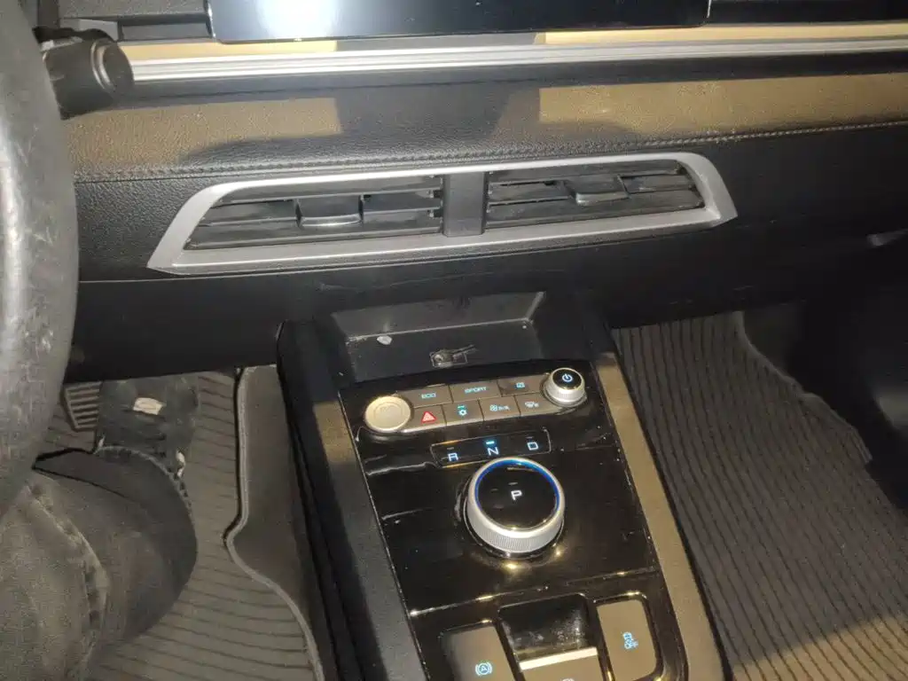 BYD e2 — миниатюра 9