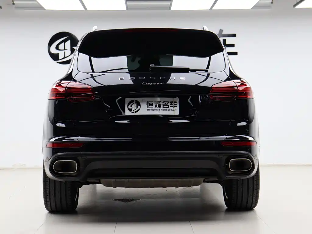 Porsche Cayenne — миниатюра 27