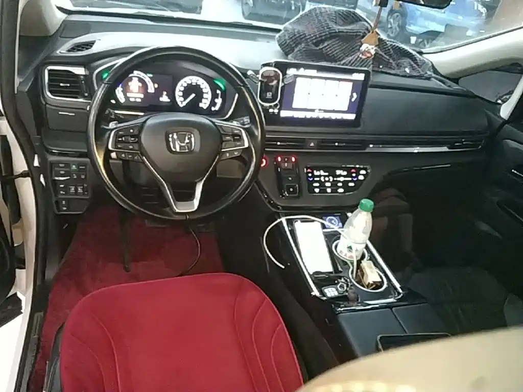 Honda Elysion — миниатюра 10