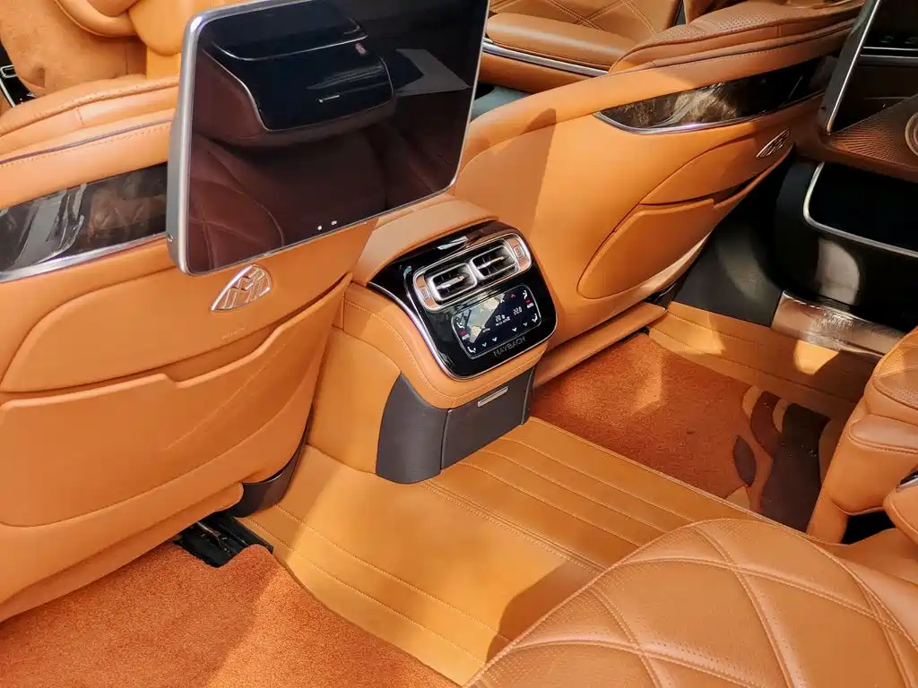 Mercedes-Benz S-Class — миниатюра 9