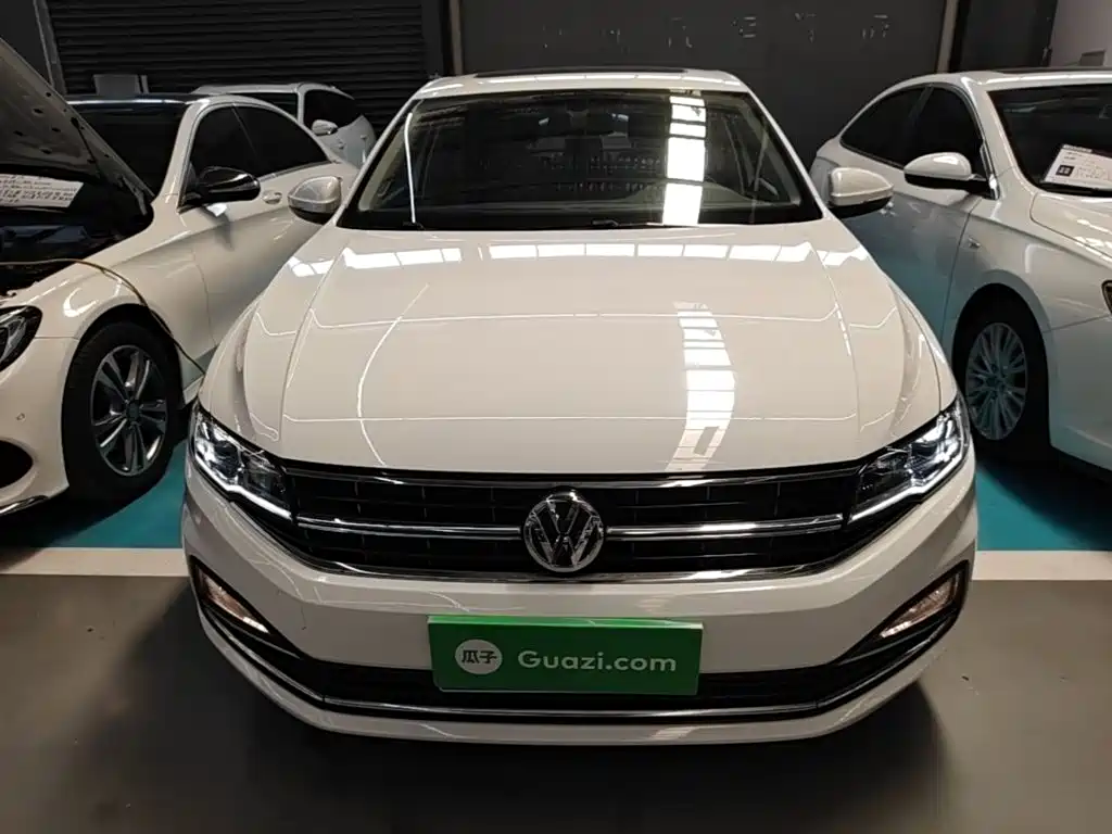 Volkswagen Bora — миниатюра 3