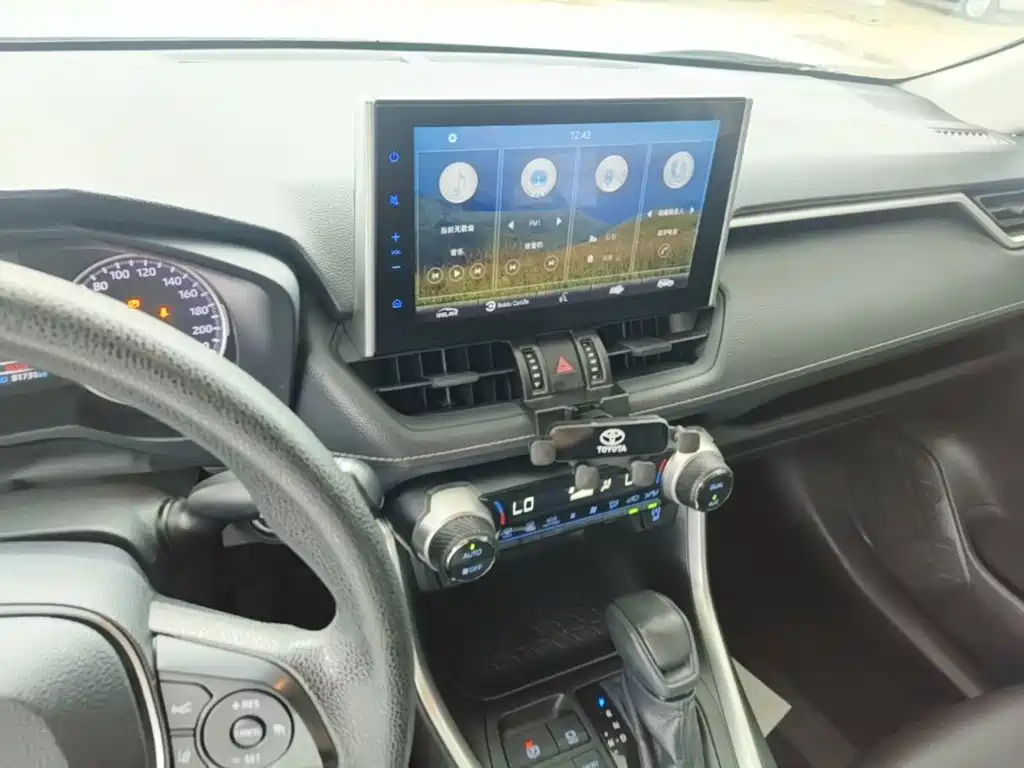 Toyota Wildlander — миниатюра 13
