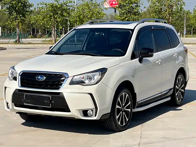 SUBARU FORESTER 2017