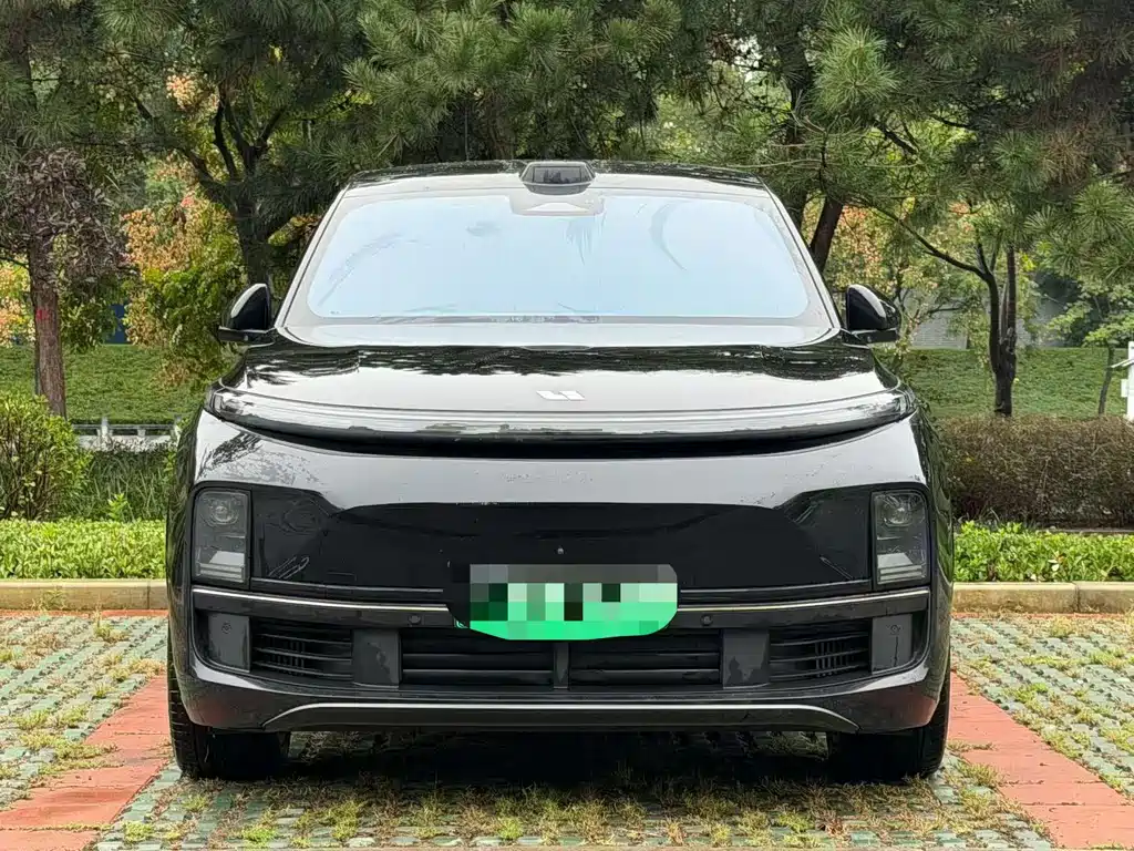 Li Auto Li L9 — миниатюра 2