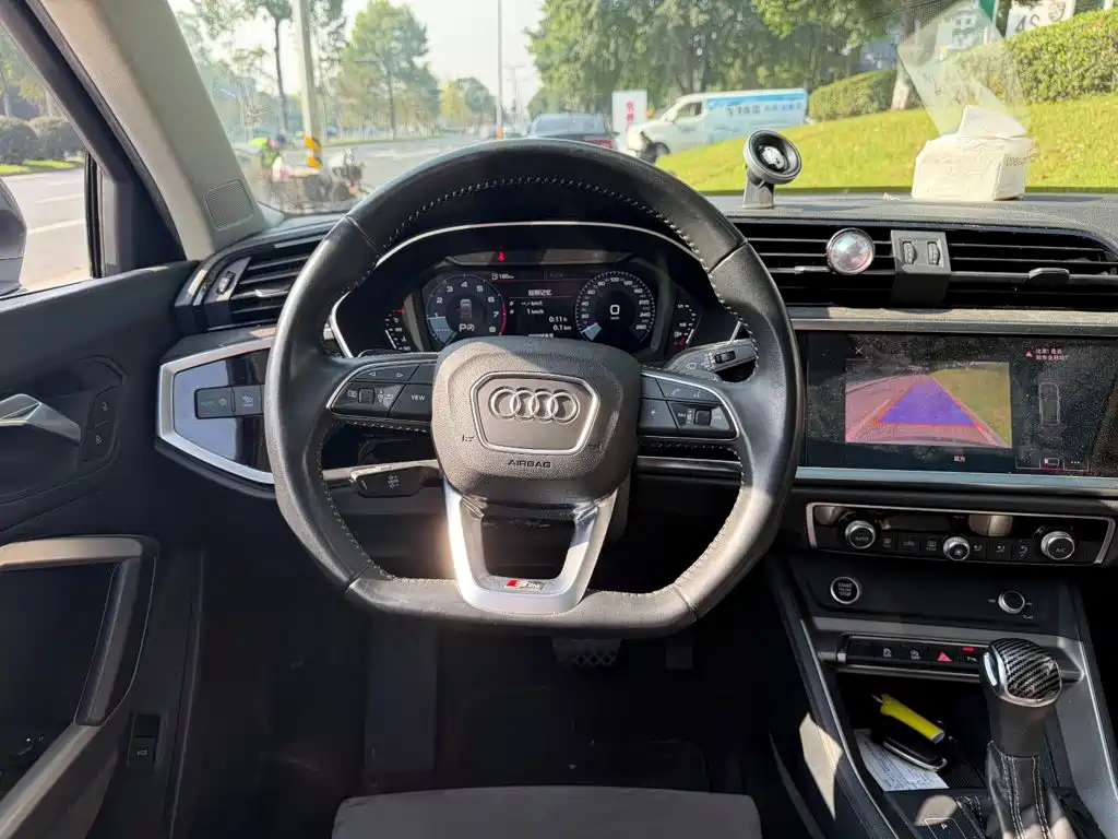 Audi Q3 — миниатюра 14