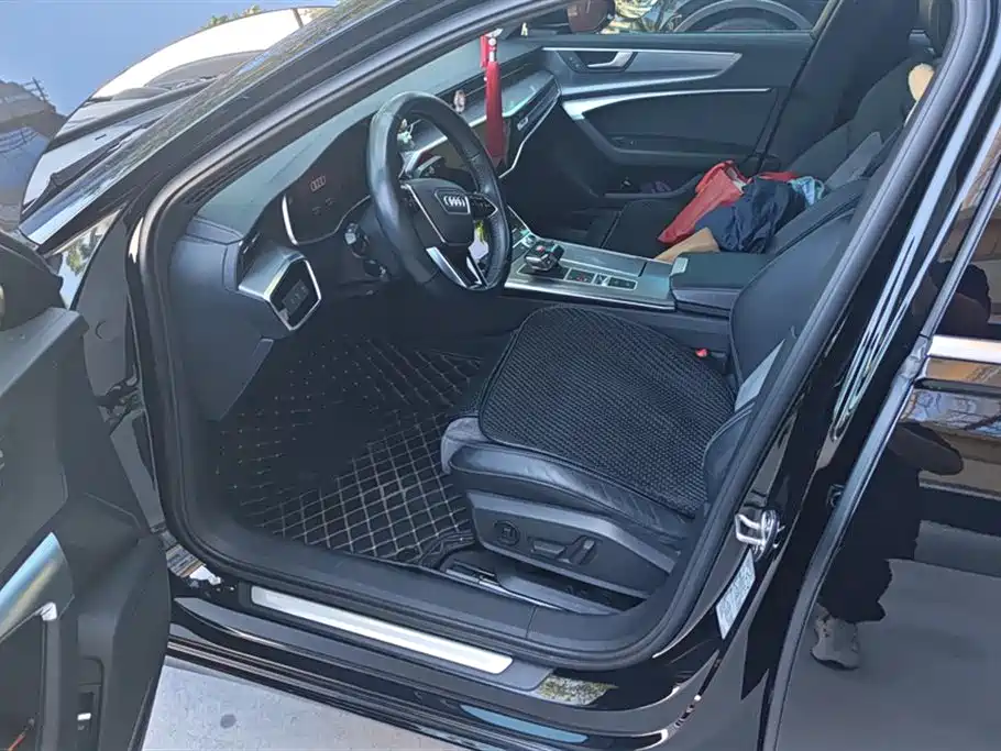 Audi A6L 2020 40 TFSI Luxury