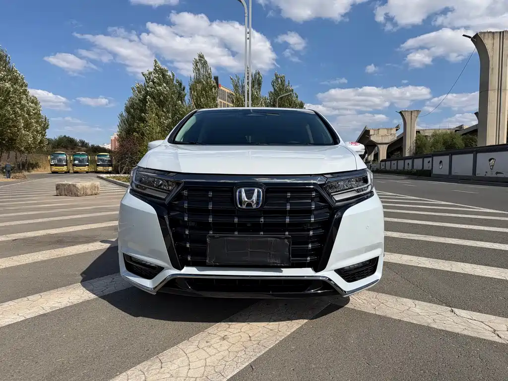 Honda Elysion — миниатюра 2