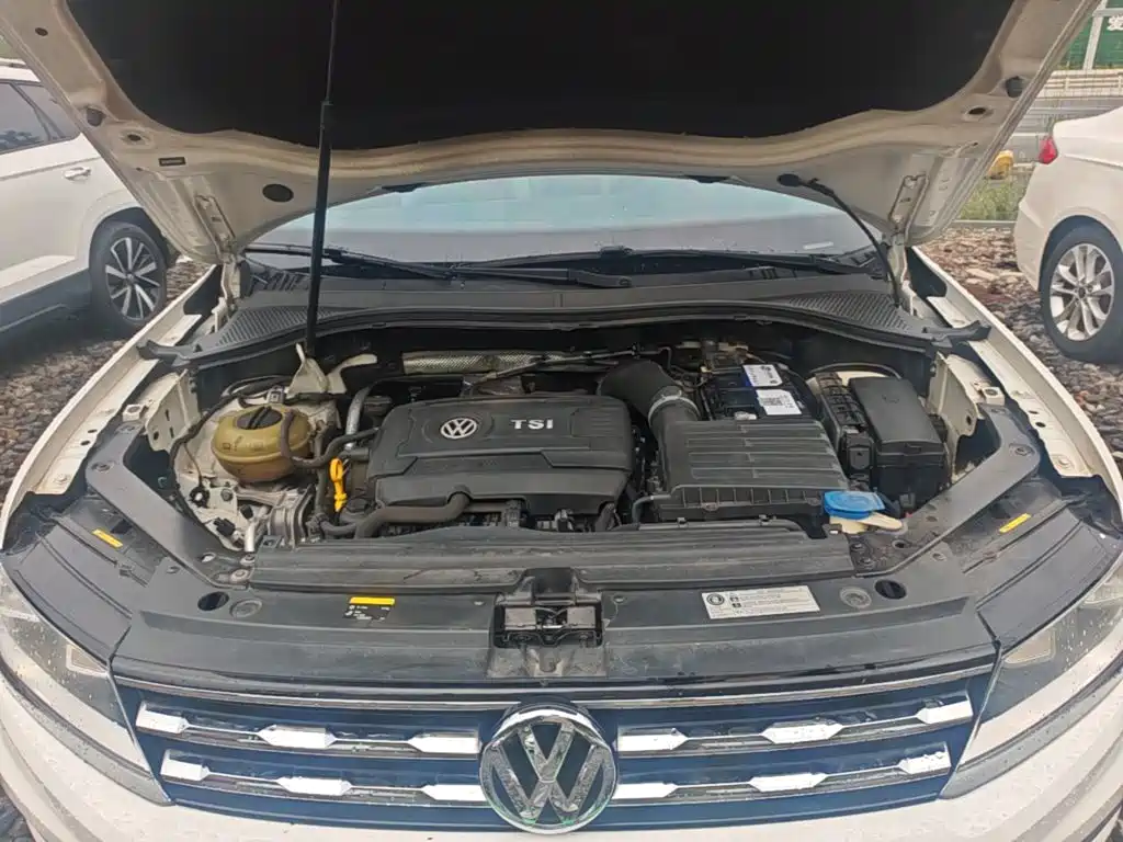 Volkswagen Tiguan L — миниатюра 20