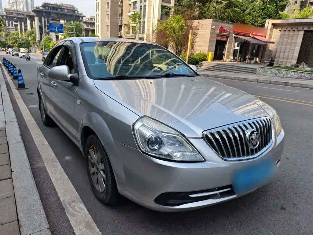 Buick Excelle — миниатюра 6