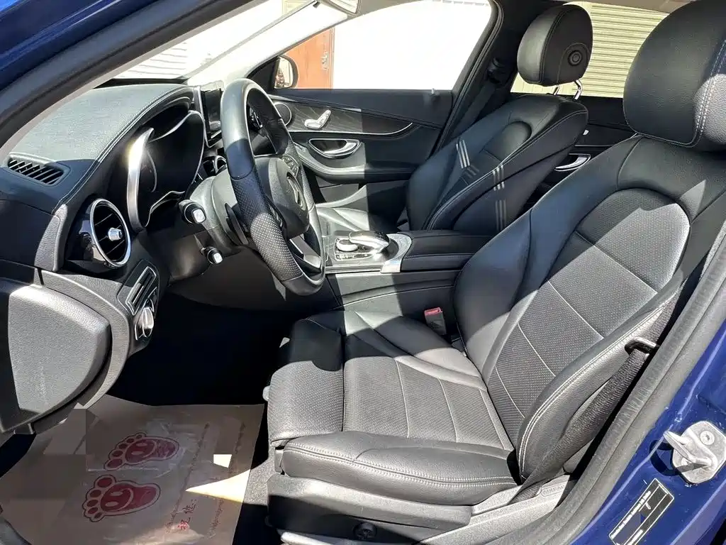 Mercedes-Benz C-Class — миниатюра 8