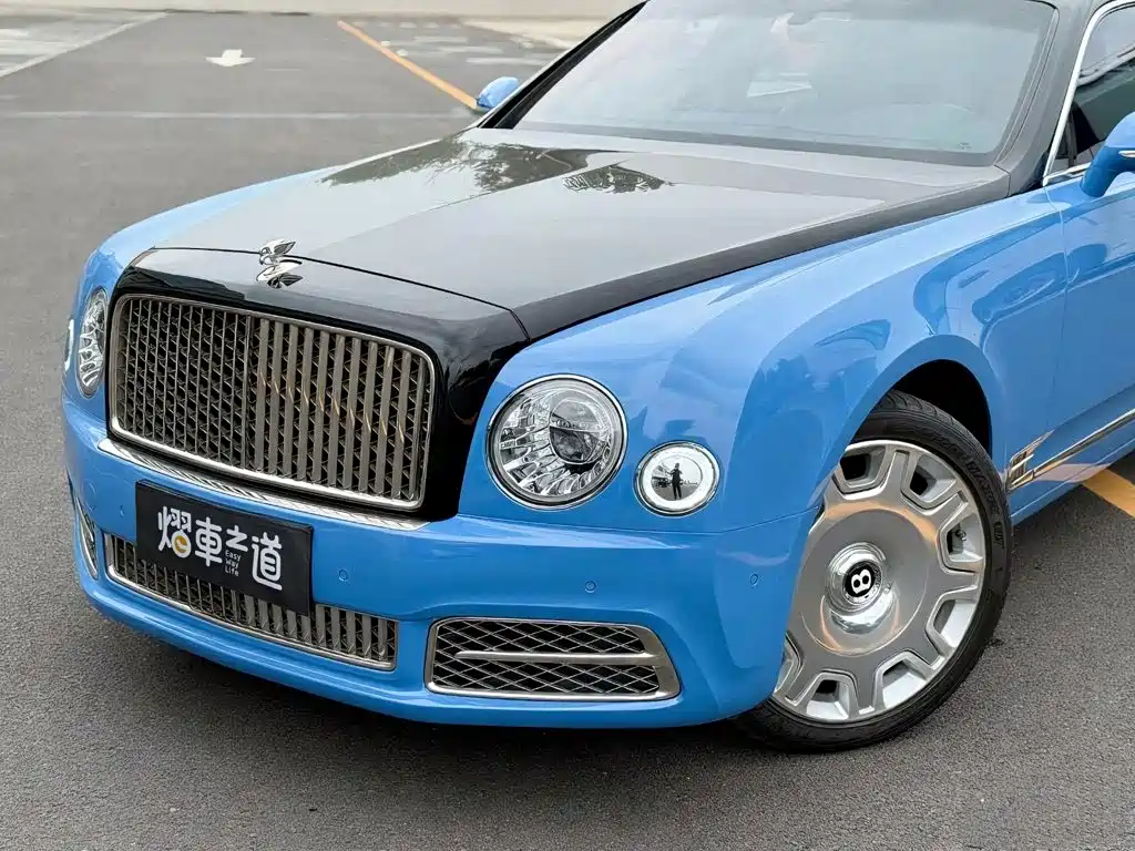 Bentley Mulsanne — миниатюра 30