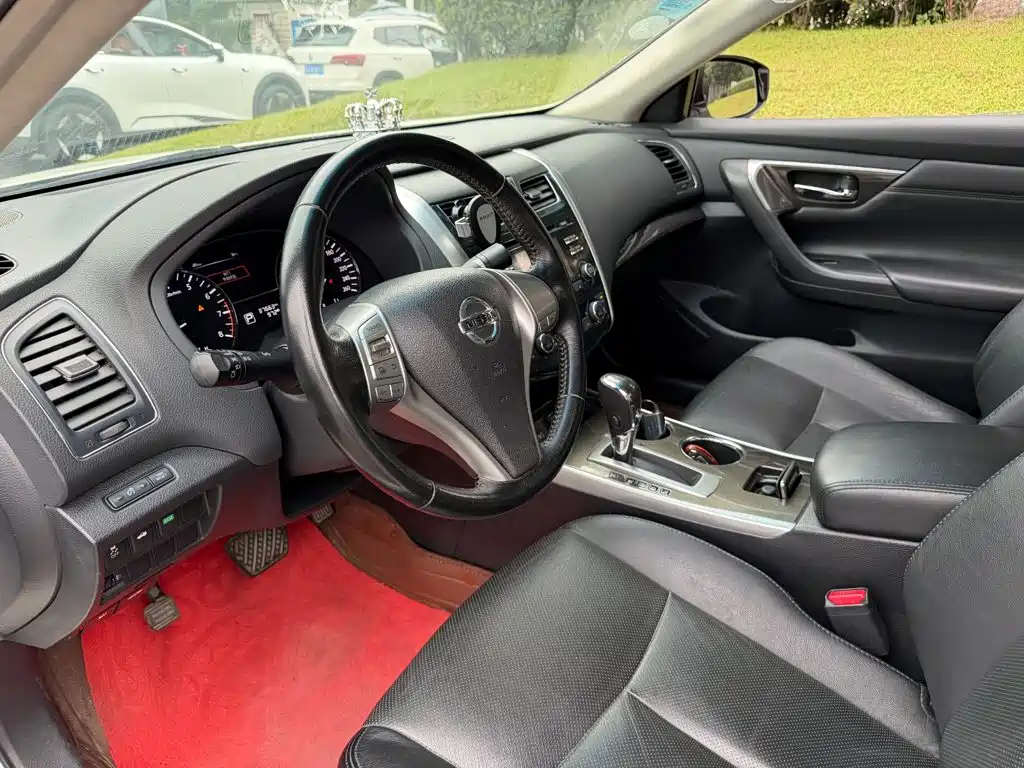 Nissan Teana — миниатюра 7
