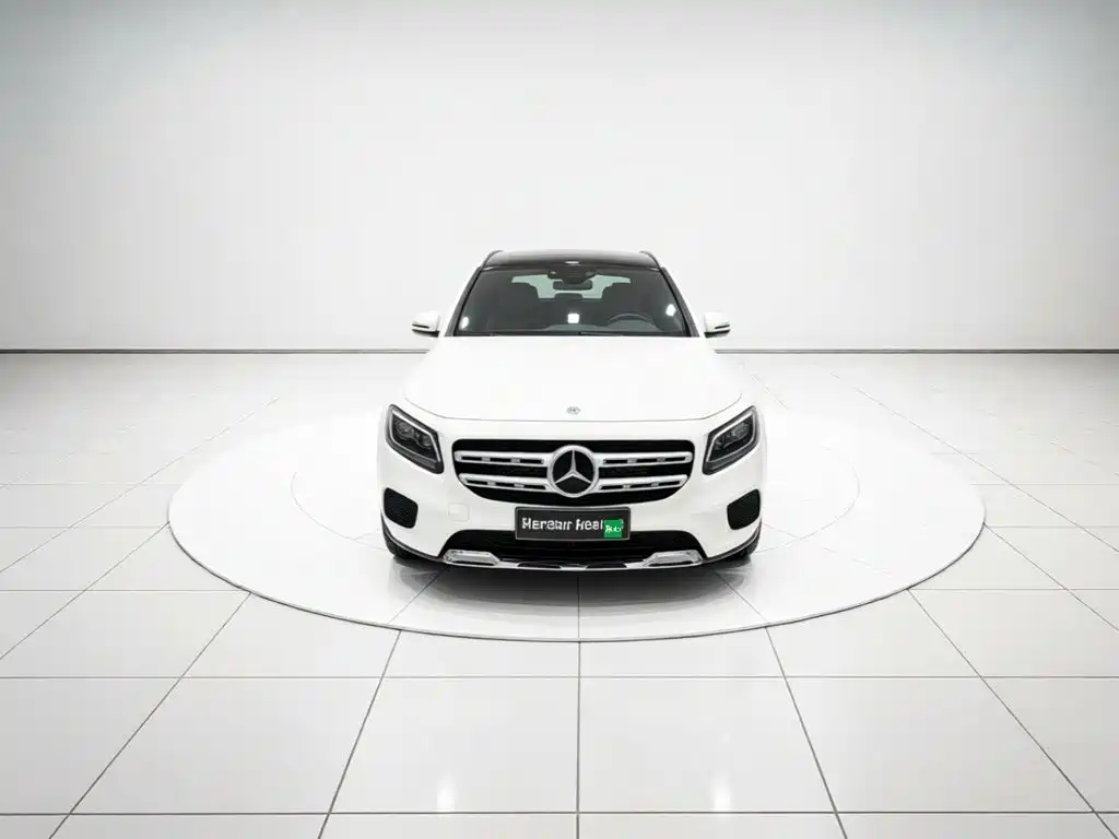 Mercedes-Benz GLB — миниатюра 2