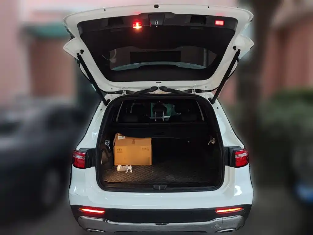 Mercedes-Benz GLB — миниатюра 15