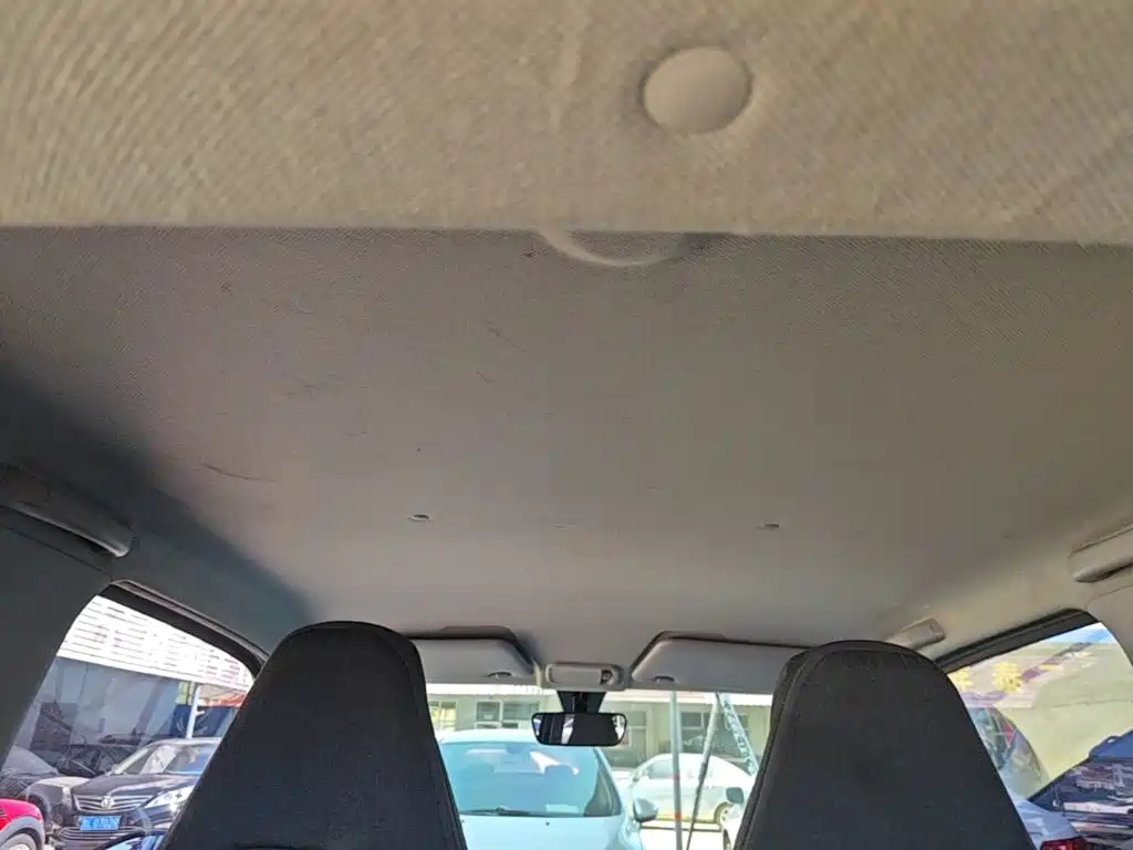Wuling MINIEV — миниатюра 18