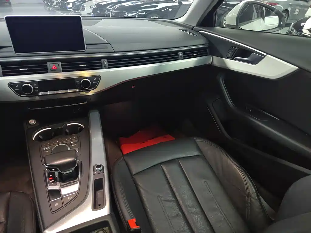 Audi A4L — миниатюра 6