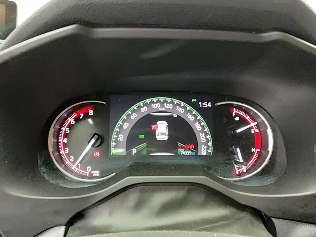 Toyota RAV4 — миниатюра 12