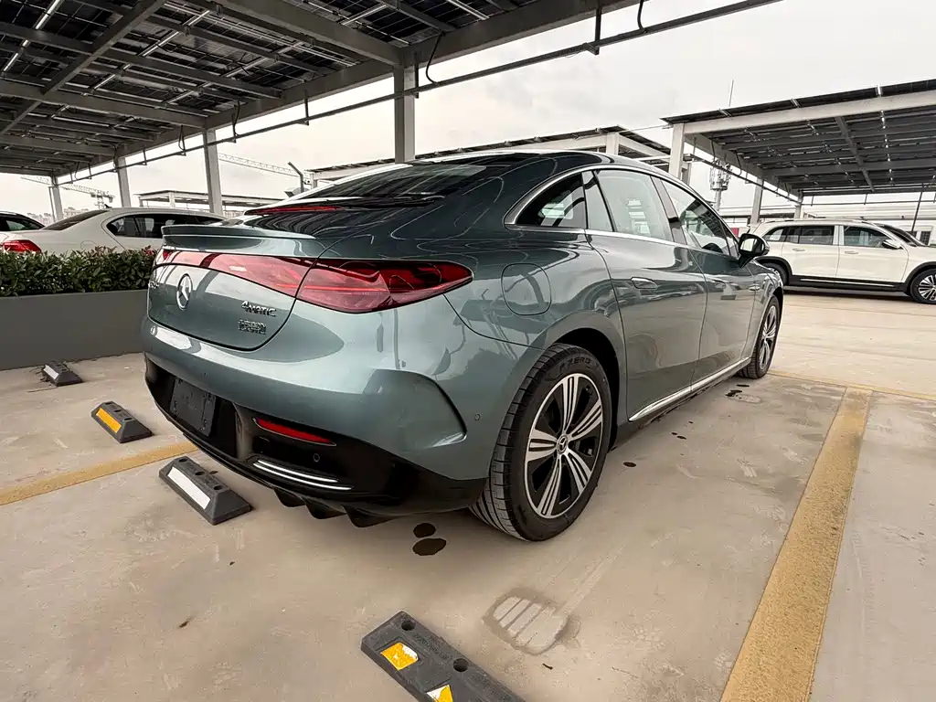 Mercedes-Benz EQE 2025 500 4MATIC Luxury