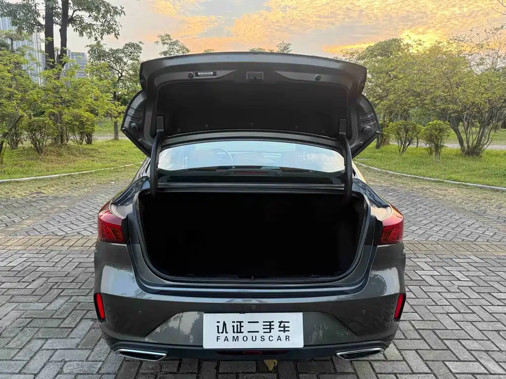 Changan Eado — миниатюра 15