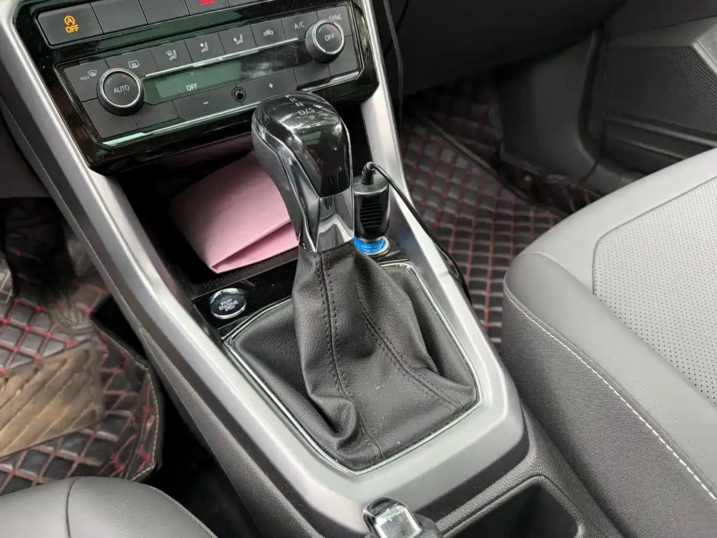 Volkswagen T-Cross — миниатюра 9