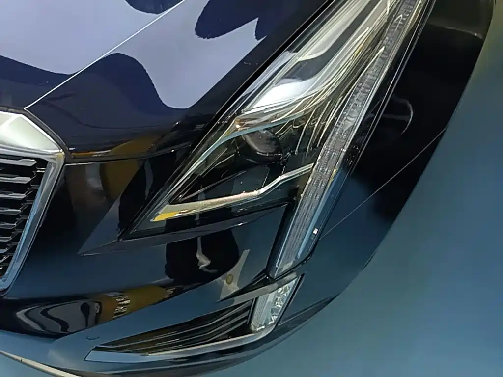 Cadillac XT5 — миниатюра 24