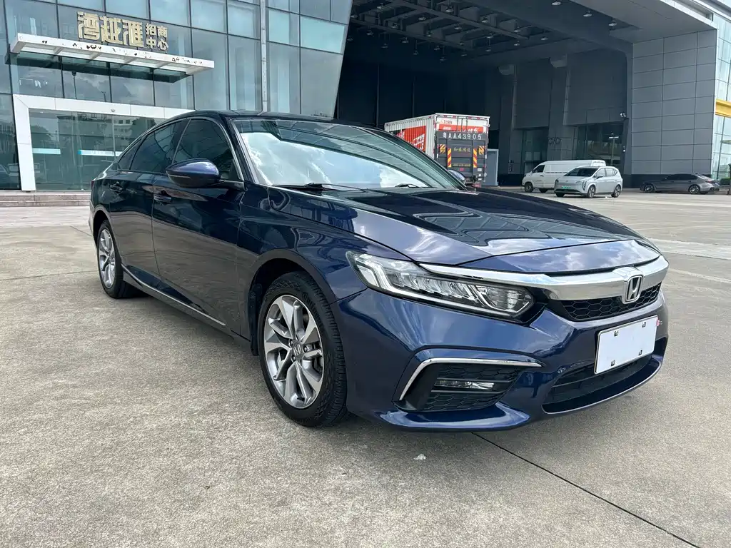Honda Inspire — миниатюра 3